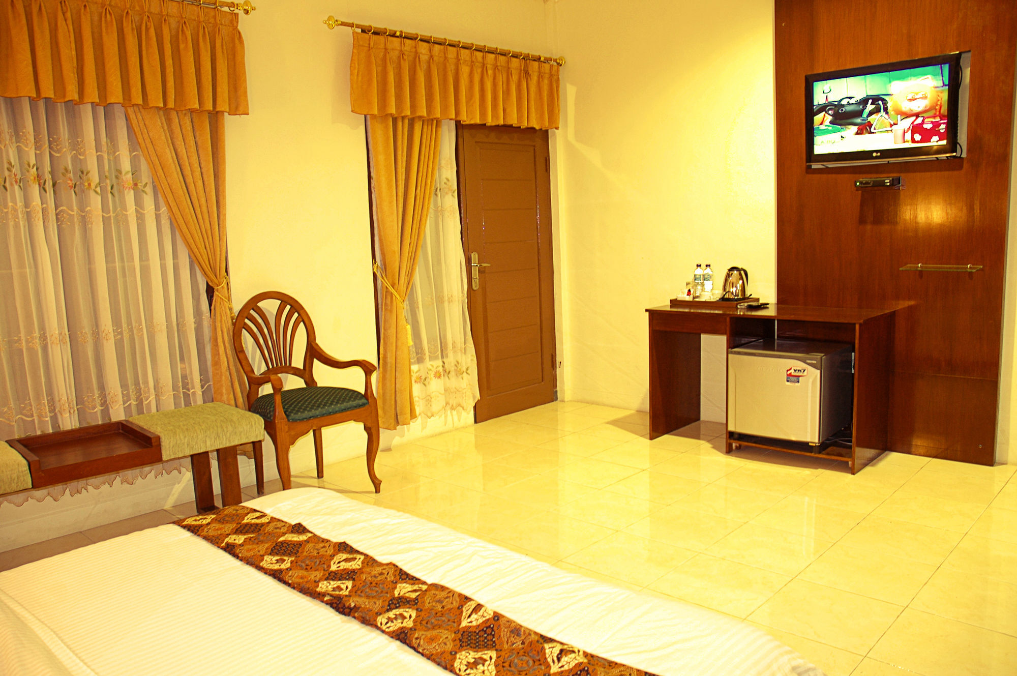 Sagan Huis Hotel Yogyakarta Exterior photo